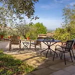 Wunderschoene In Mit Gemeinschaftlichem Pool- Gar By Interhome Apartman Monte San Savino