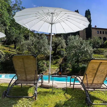 Wunderschoene In Mit Gemeinschaftlichem Pool- Gar By Interhome Apartamento *