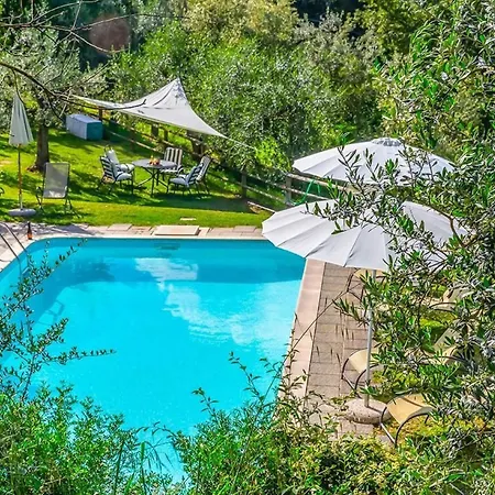 Apartamento Wunderschoene In Mit Gemeinschaftlichem Pool- Gar By Interhome *